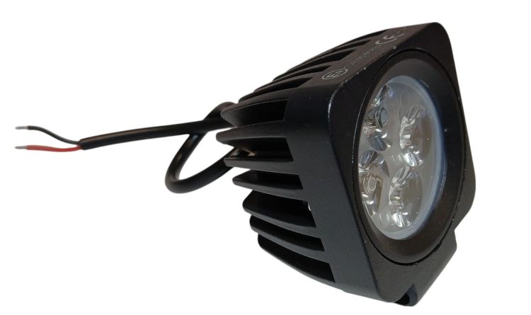 693LED0105x-Photoroom.jpg