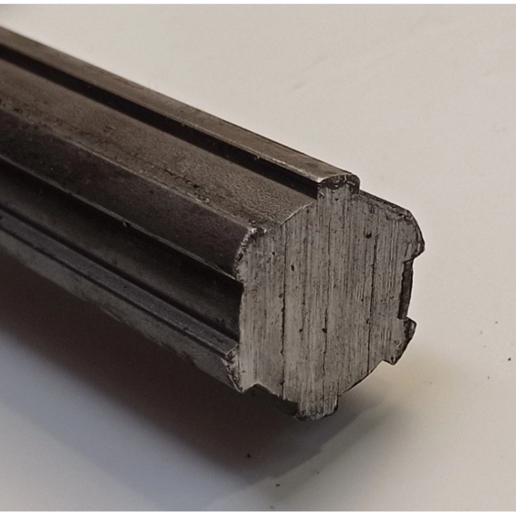 profil-frezowy-21uni-221-21x25x5mm-6-frezow-1000mm.jpg
