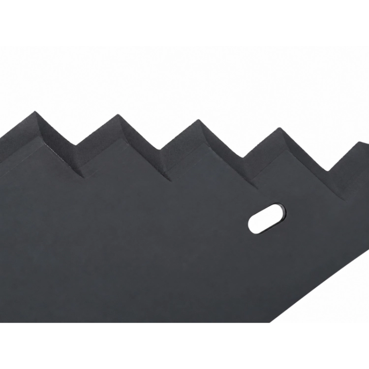 noz-do-paszowozu-550x210x6-uniwersalny-otwory-22-mm-napawany-premium-odwrocone-ostrze.jpg